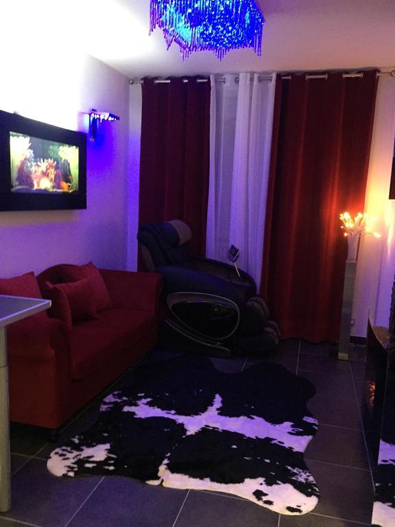Le Love Spa Lyon Eksteriør bilde