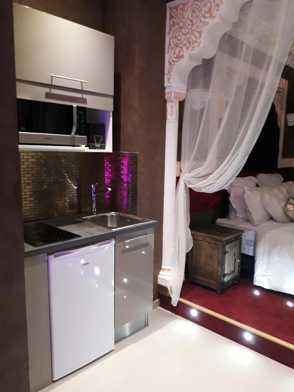 Le Love Spa Lyon Eksteriør bilde