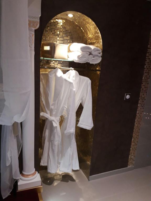 Le Love Spa Lyon Eksteriør bilde